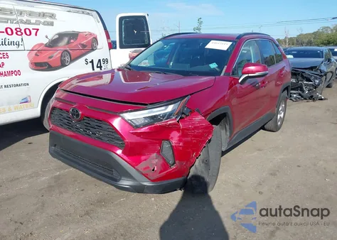 2023 Toyota Rav4 Xle z USA, uszkodzony, nr VIN 2T3W1RFV4PW266755